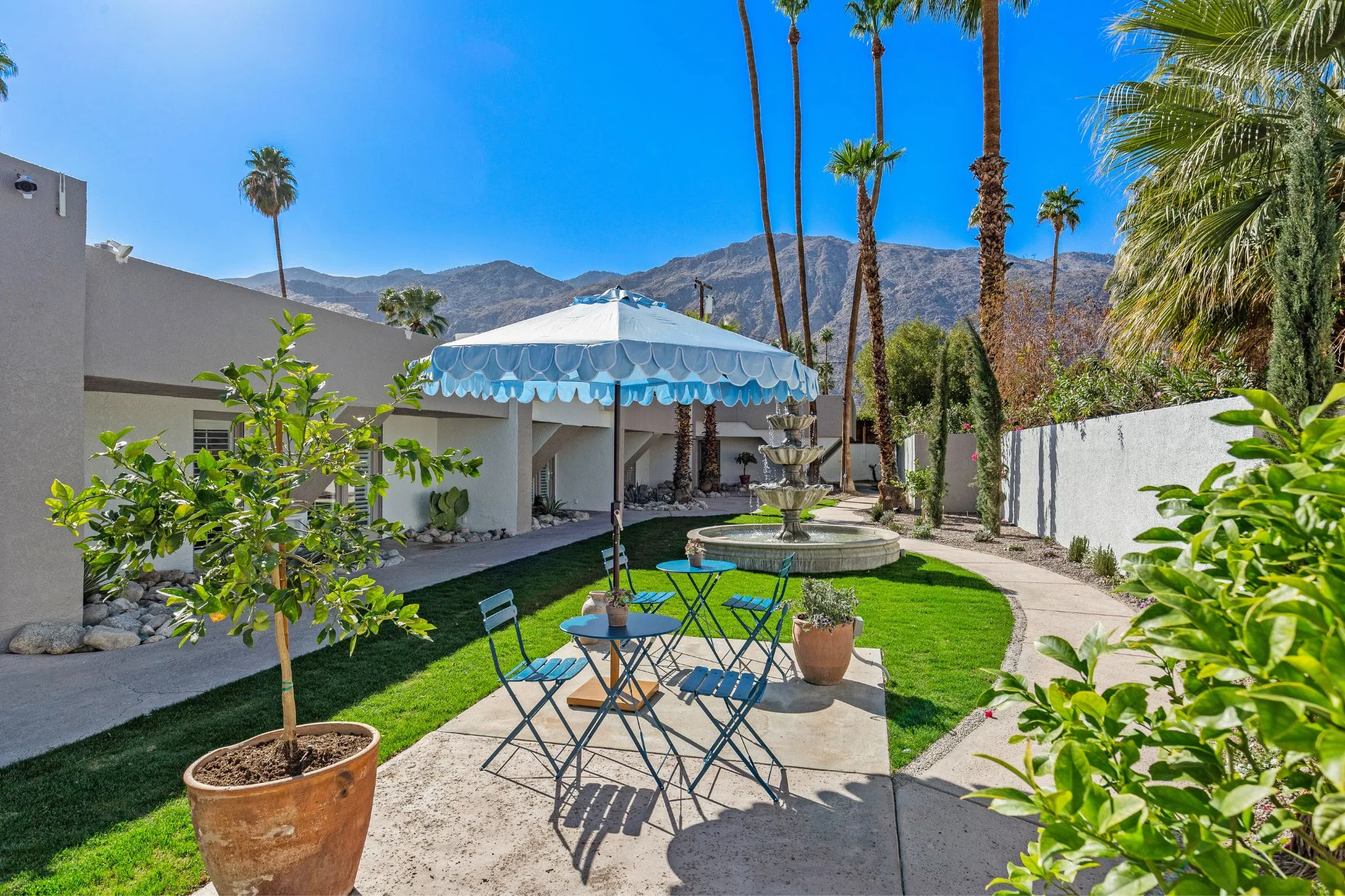 Casa Oliver Hotel & Resort Garden Mountain Views