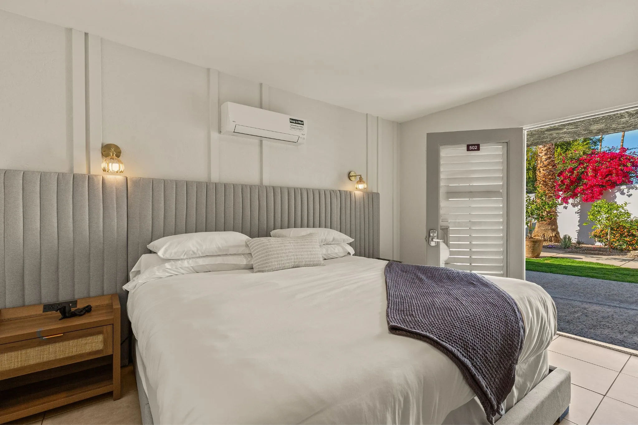 Deluxe King Room with Garden View, AC - Casa Oliver Hotel & Resort